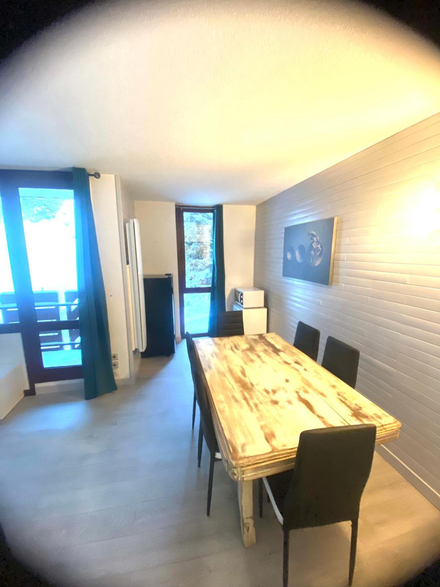 Apartment Appt 2 Ch St Jacques *